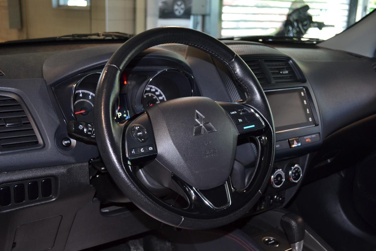 2019 Mitsubishi RVR SE Photo
