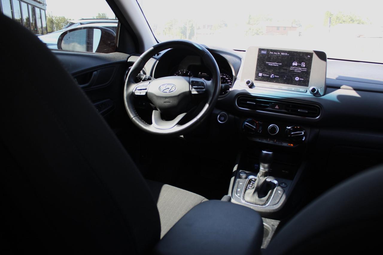2022 Hyundai KONA Preferred Photo