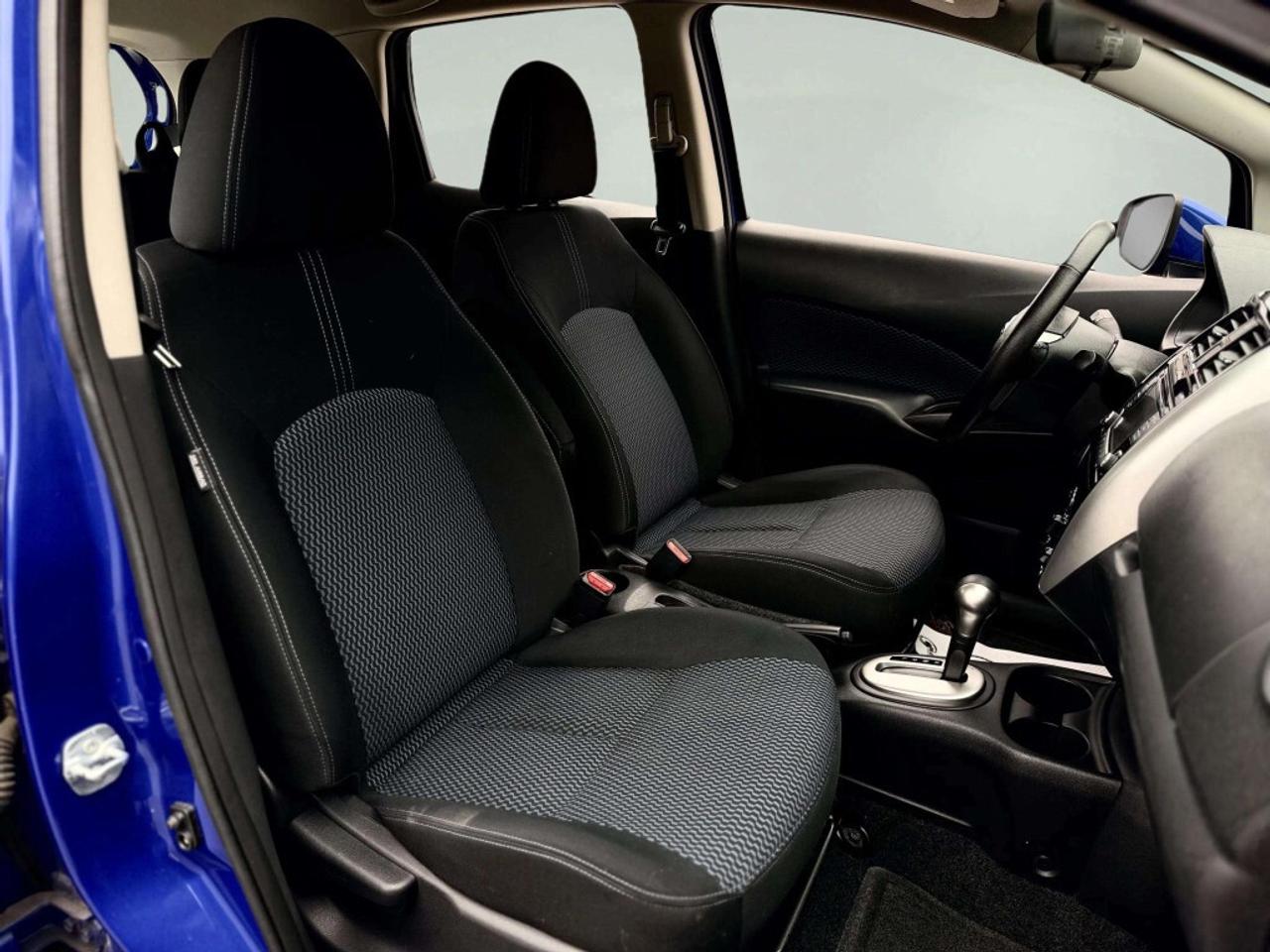 2016 Nissan Versa Note SV Photo