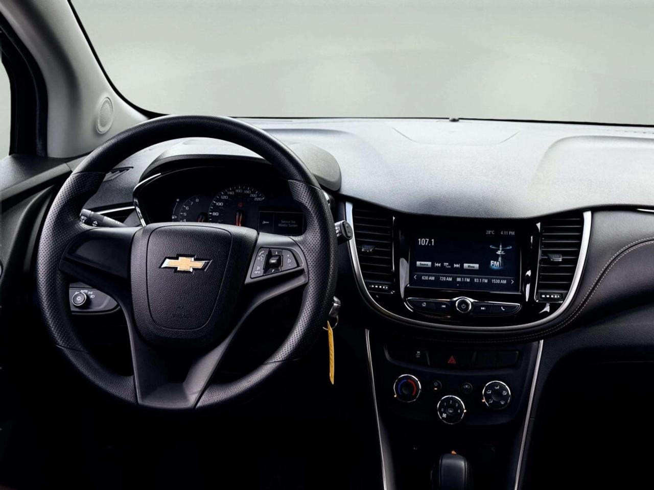 2017 Chevrolet Trax LS Photo