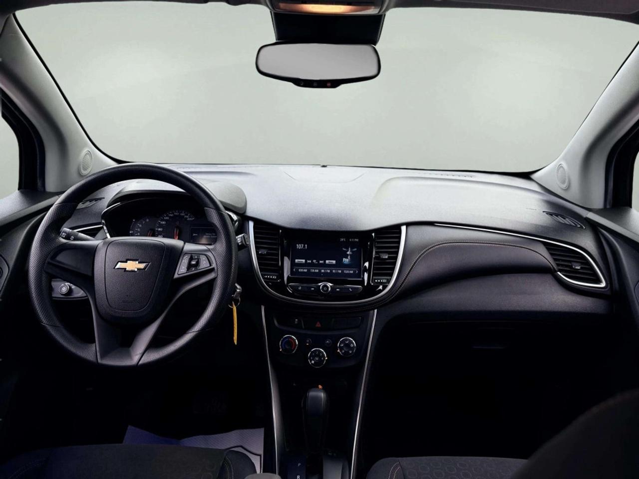2017 Chevrolet Trax LS Photo