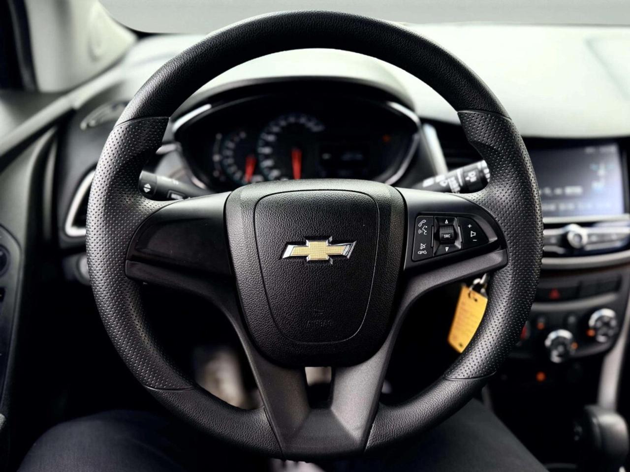 2017 Chevrolet Trax LS Photo
