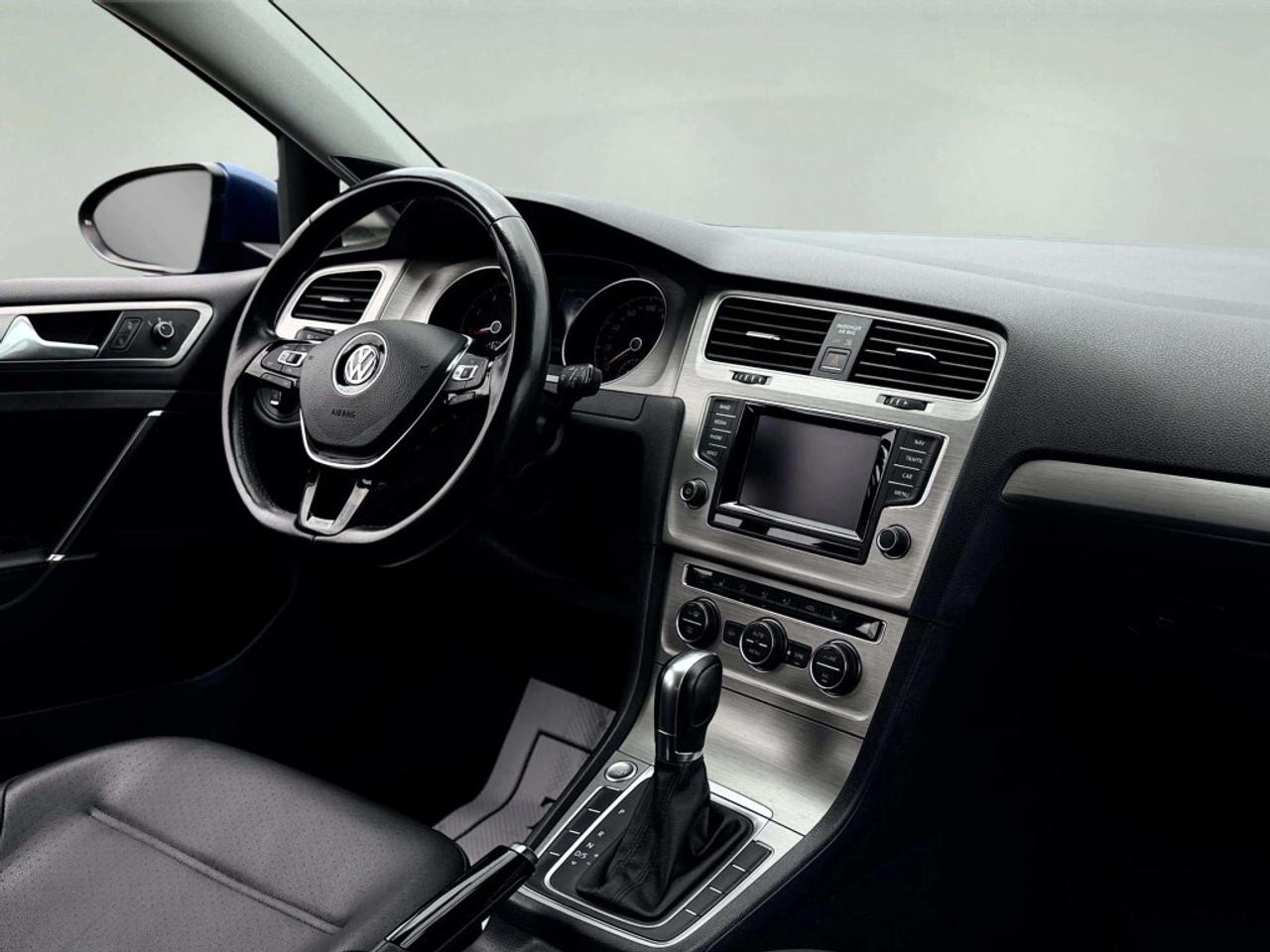 2015 Volkswagen Golf SportWagen Auto 1.8 TSI Highline Photo