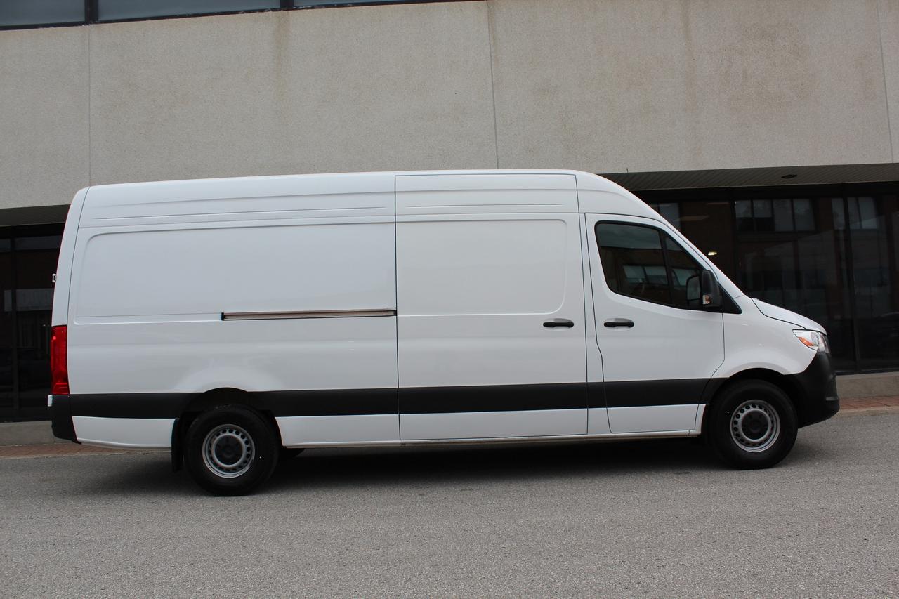 2025 Mercedes-Benz Sprinter Cargo Van 170" FULL SIZE - "H.O DIESEL" Photo