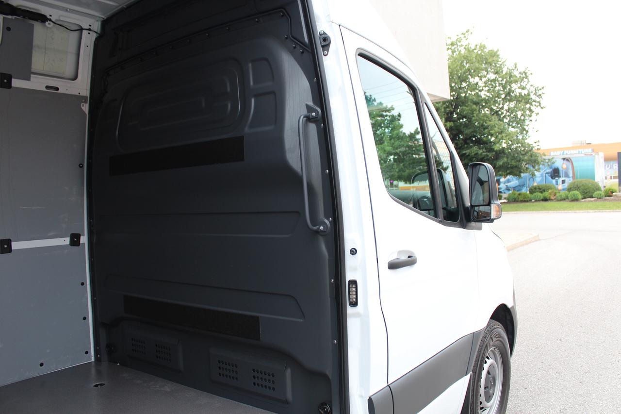 2025 Mercedes-Benz Sprinter Cargo Van 170" FULL SIZE - "H.O DIESEL" Photo