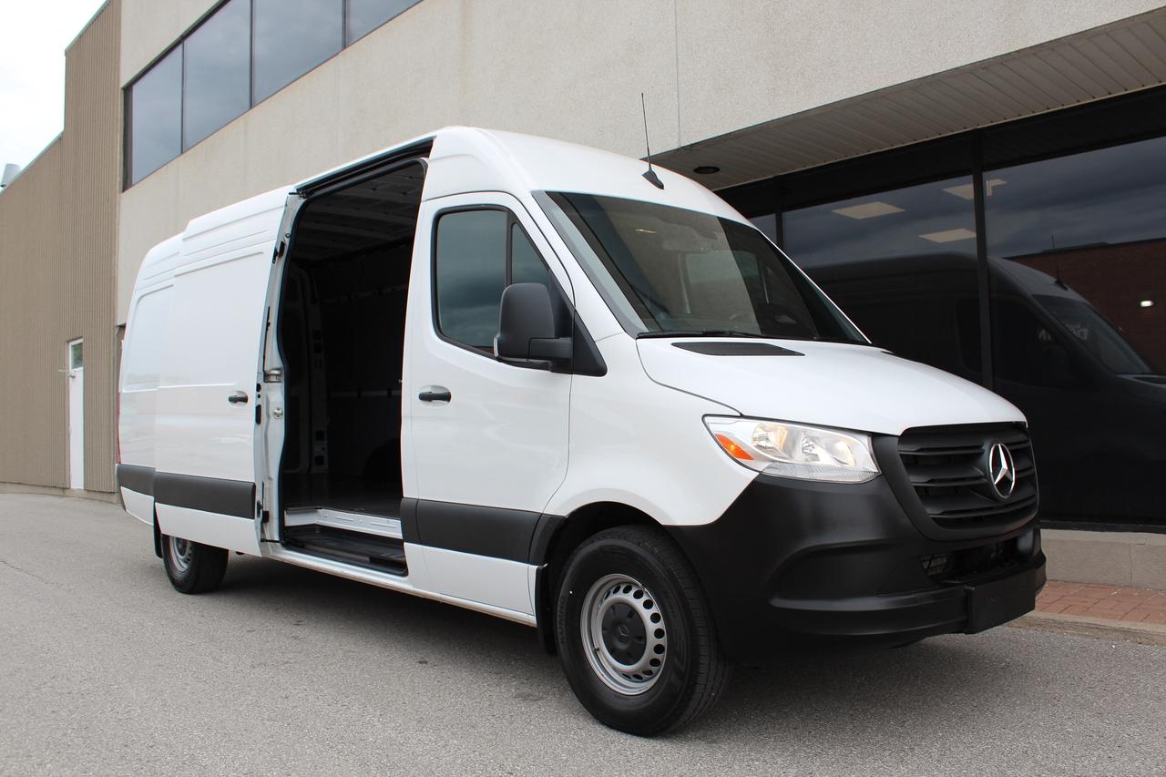 2025 Mercedes-Benz Sprinter Cargo Van 170" FULL SIZE - "H.O DIESEL" Photo