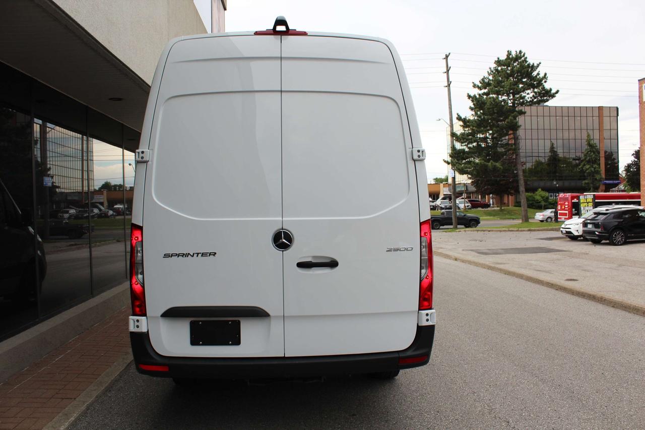 2025 Mercedes-Benz Sprinter 170" FULL SIZE - "H.O DIESEL" Photo
