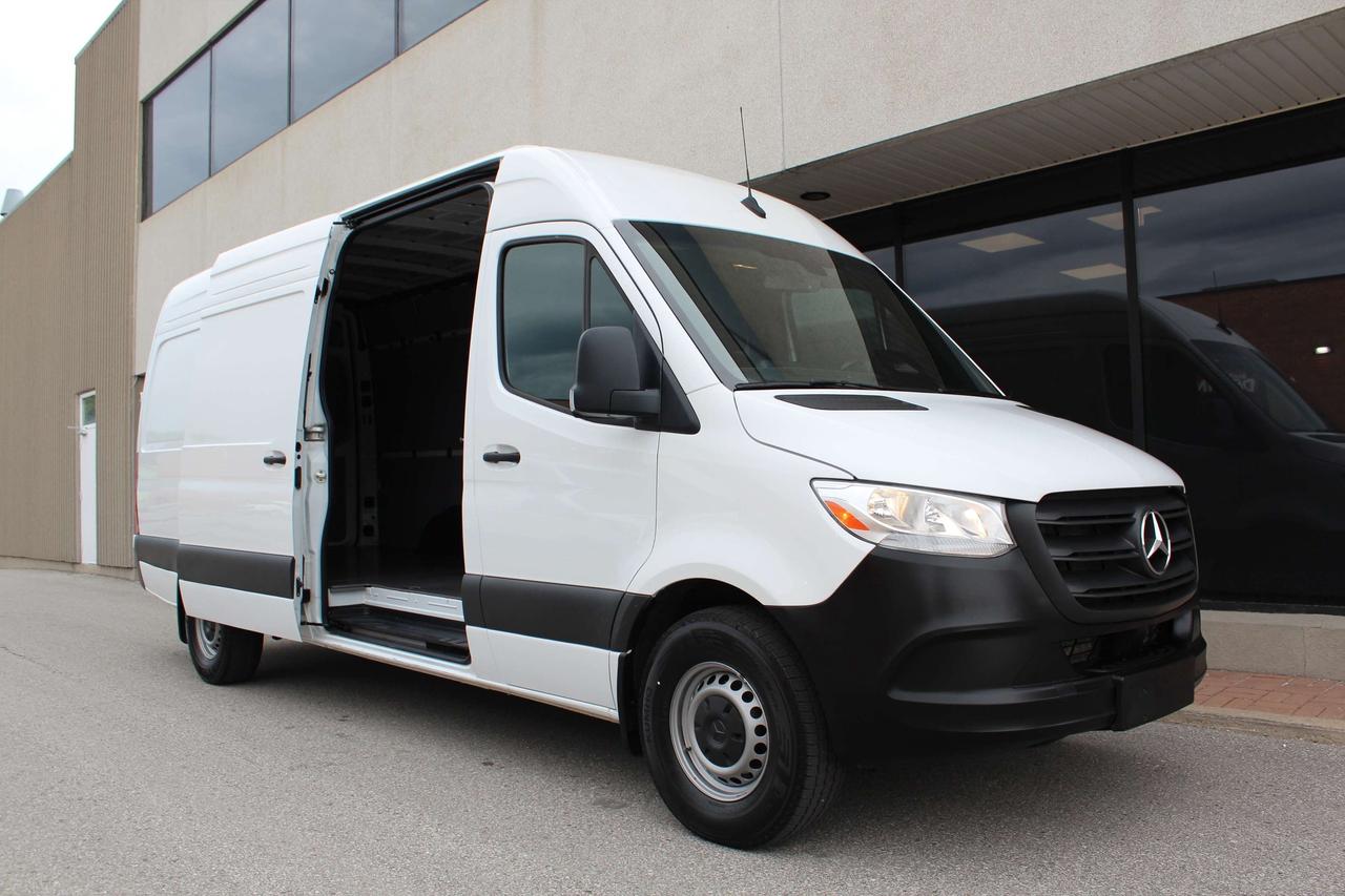 2025 Mercedes-Benz Sprinter 170" FULL SIZE - "H.O DIESEL" Photo