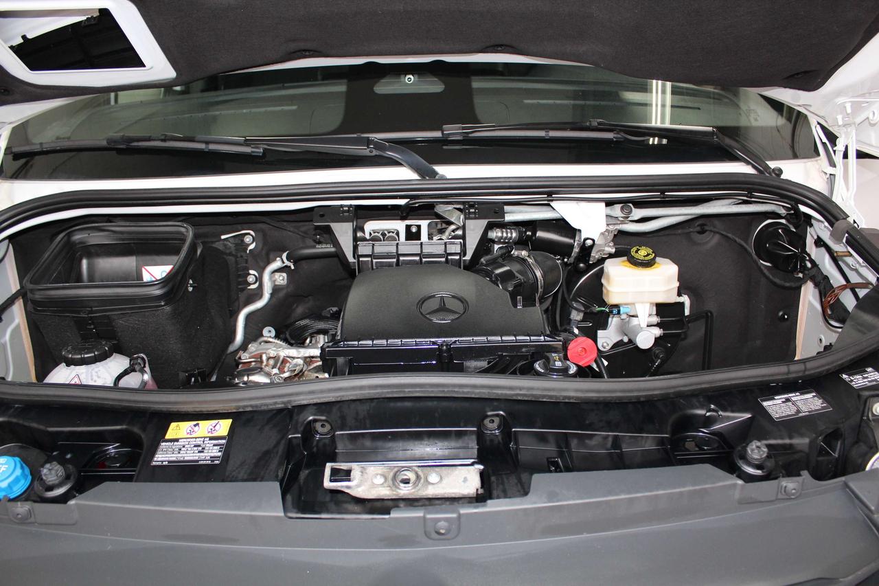 2025 Mercedes-Benz Sprinter 170" FULL SIZE - "H.O DIESEL" Photo