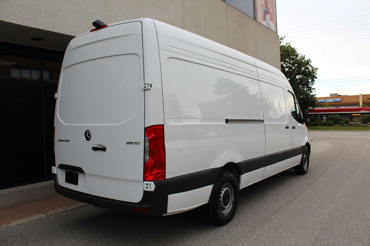 2025 Mercedes-Benz Sprinter 170" FULL SIZE - "H.O DIESEL" Photo