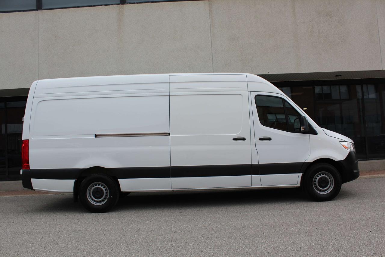 2025 Mercedes-Benz Sprinter 170" FULL SIZE - "H.O DIESEL" Photo