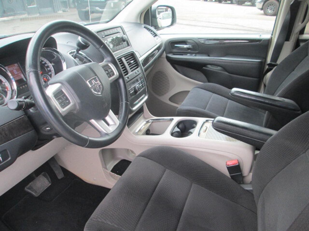 2014 Dodge Grand Caravan 4dr Wgn Crew, Power Doors and Lift Gate Photo