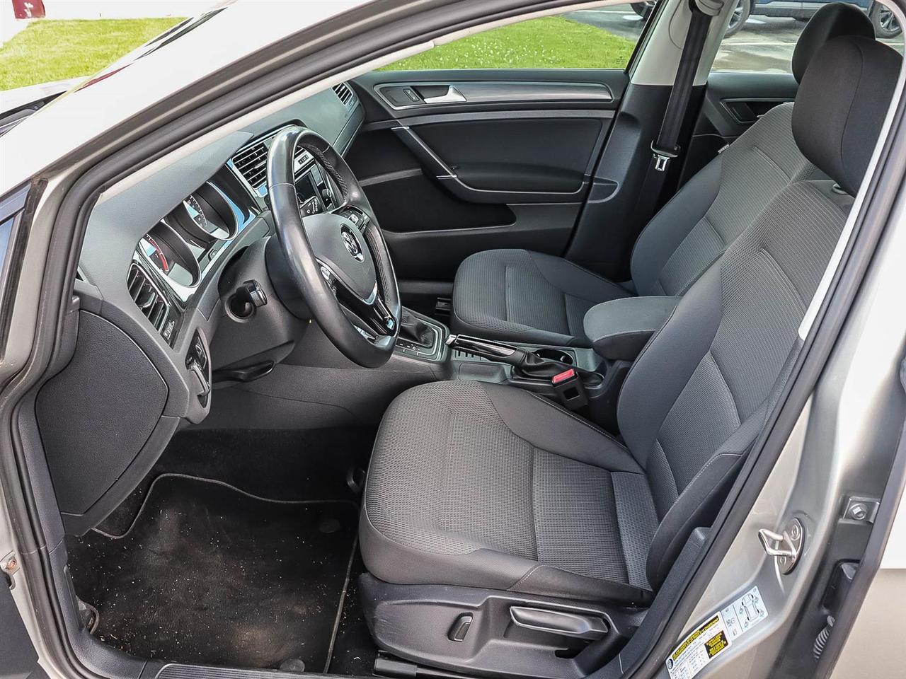 2019 Volkswagen Golf Sportwagen Photo