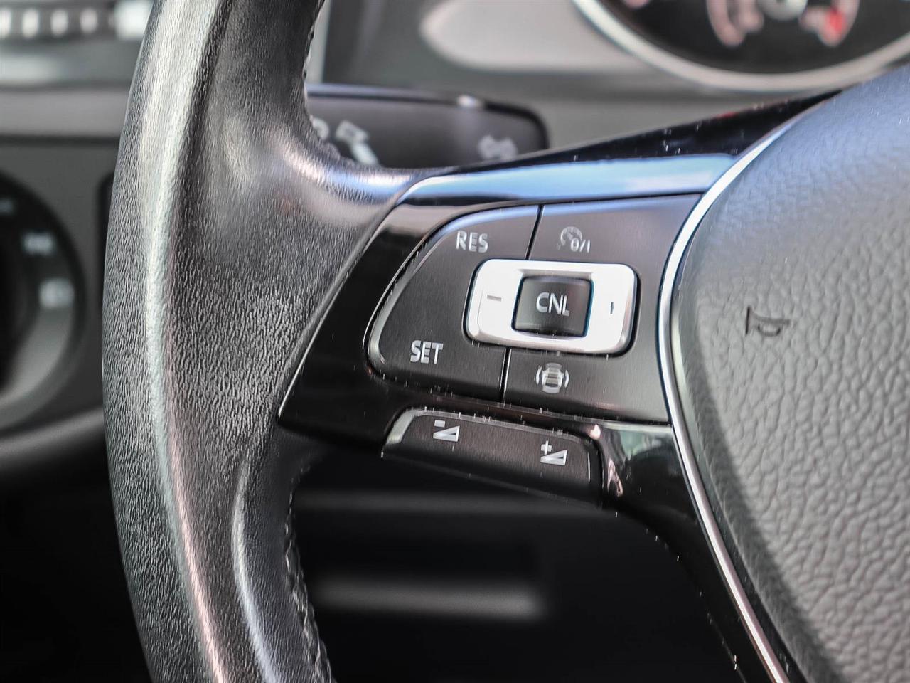 2019 Volkswagen Golf Sportwagen Photo