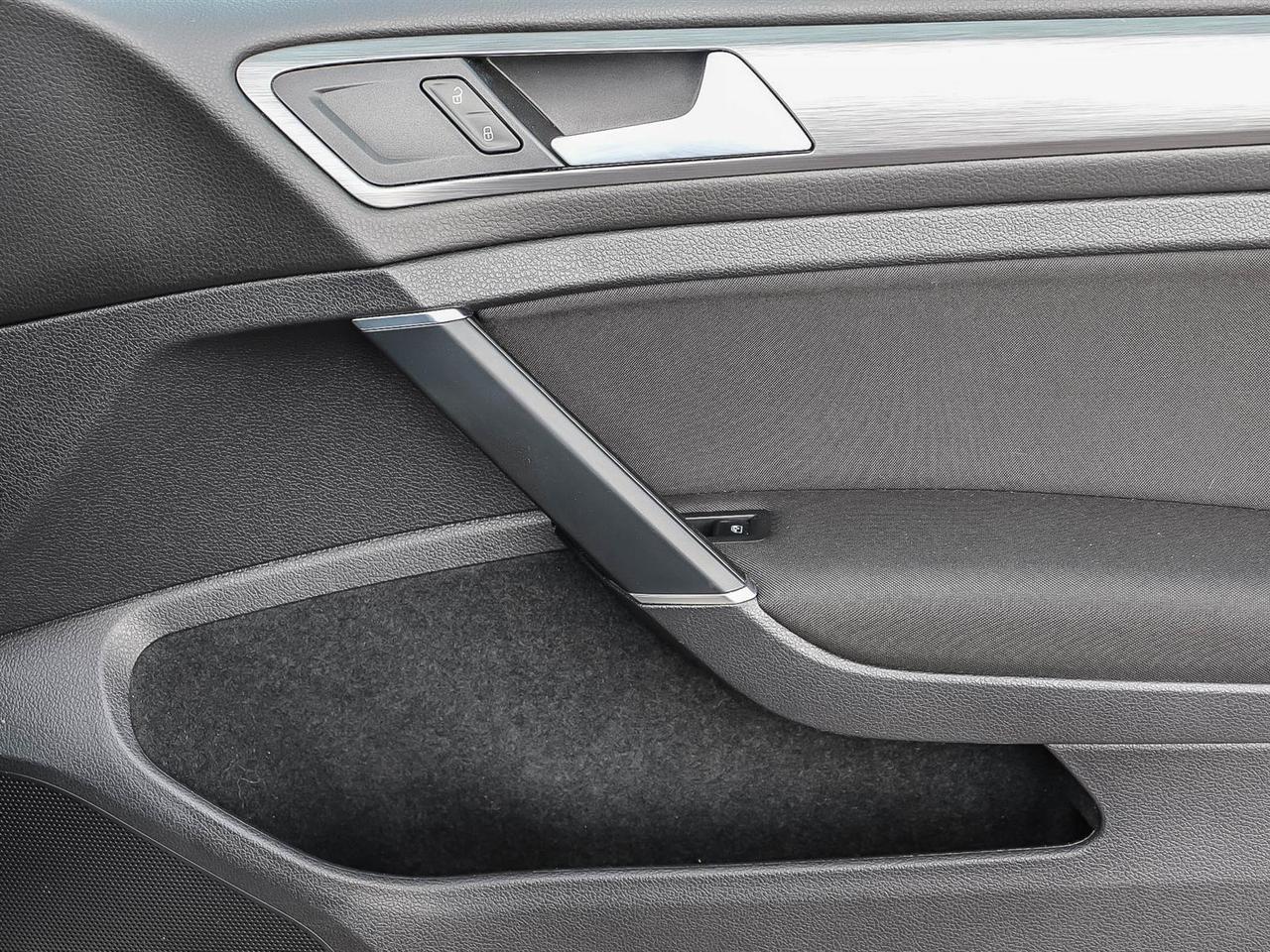2019 Volkswagen Golf Sportwagen Photo