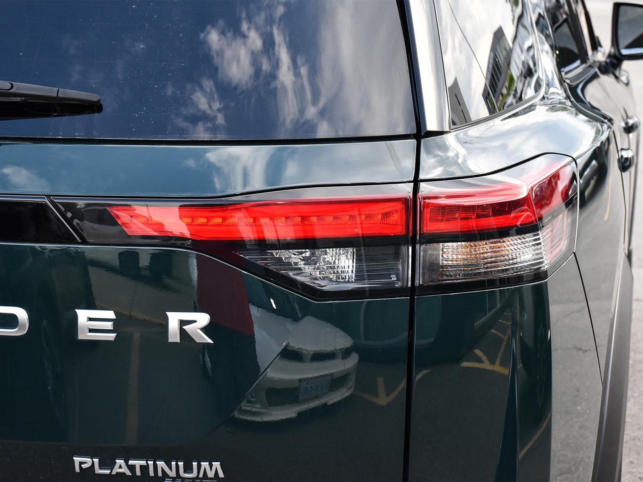 2024 Nissan Pathfinder Platinum  - Certified Photo