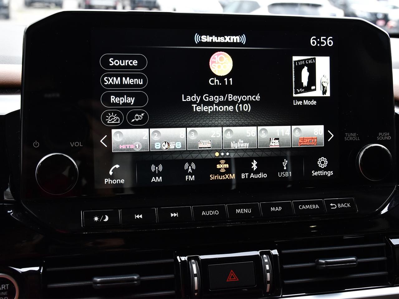 2024 Nissan Pathfinder Platinum  - Certified Photo
