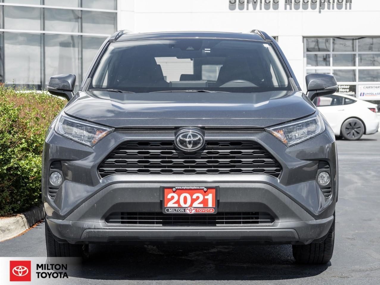 2021 Toyota RAV4 POWER SEAT SUNROOF HEATED STEERING ONE OWNER XLE Photo