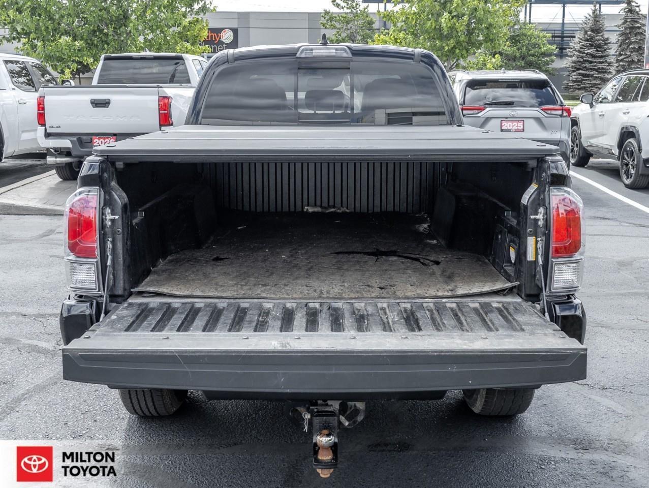 2023 Toyota Tacoma TRD SPORT PREMIUM LEATHER SUNROOF NAVIGATION ONE O Photo