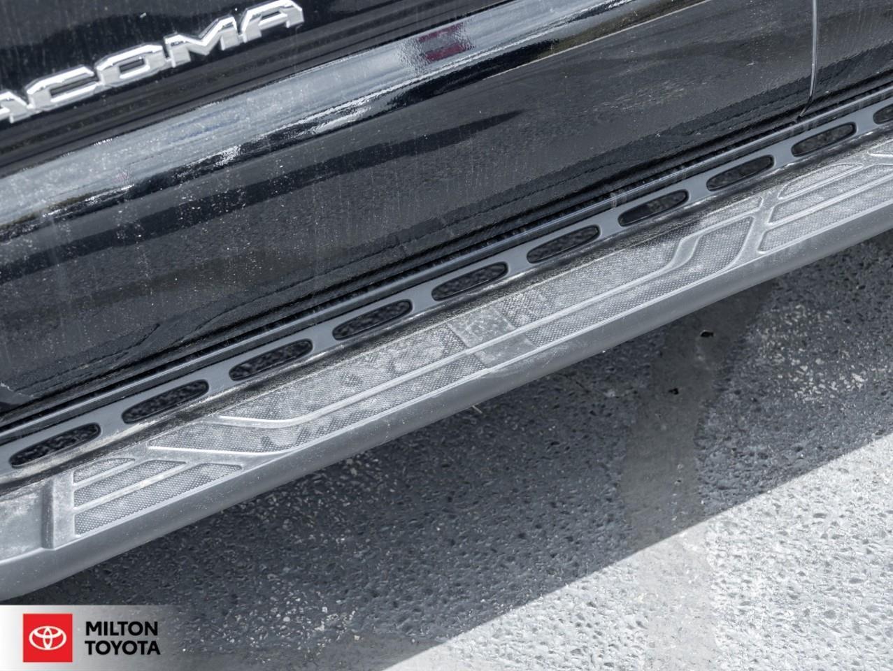 2023 Toyota Tacoma TRD SPORT PREMIUM LEATHER SUNROOF NAVIGATION ONE O Photo