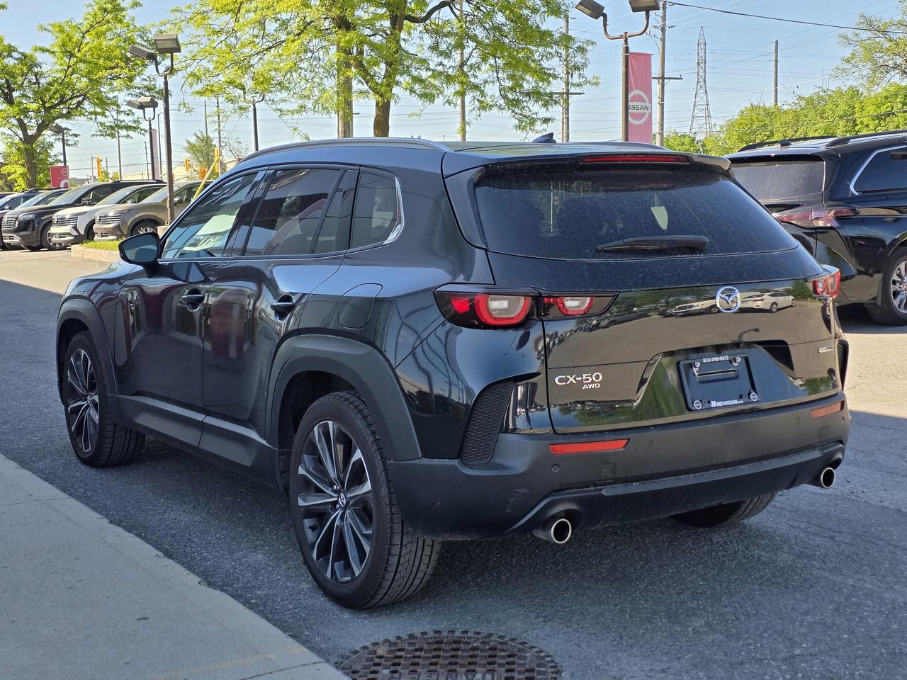 2023 Mazda CX-50 GT AWD | Leather | Moonroof | Apple Car Play | Photo