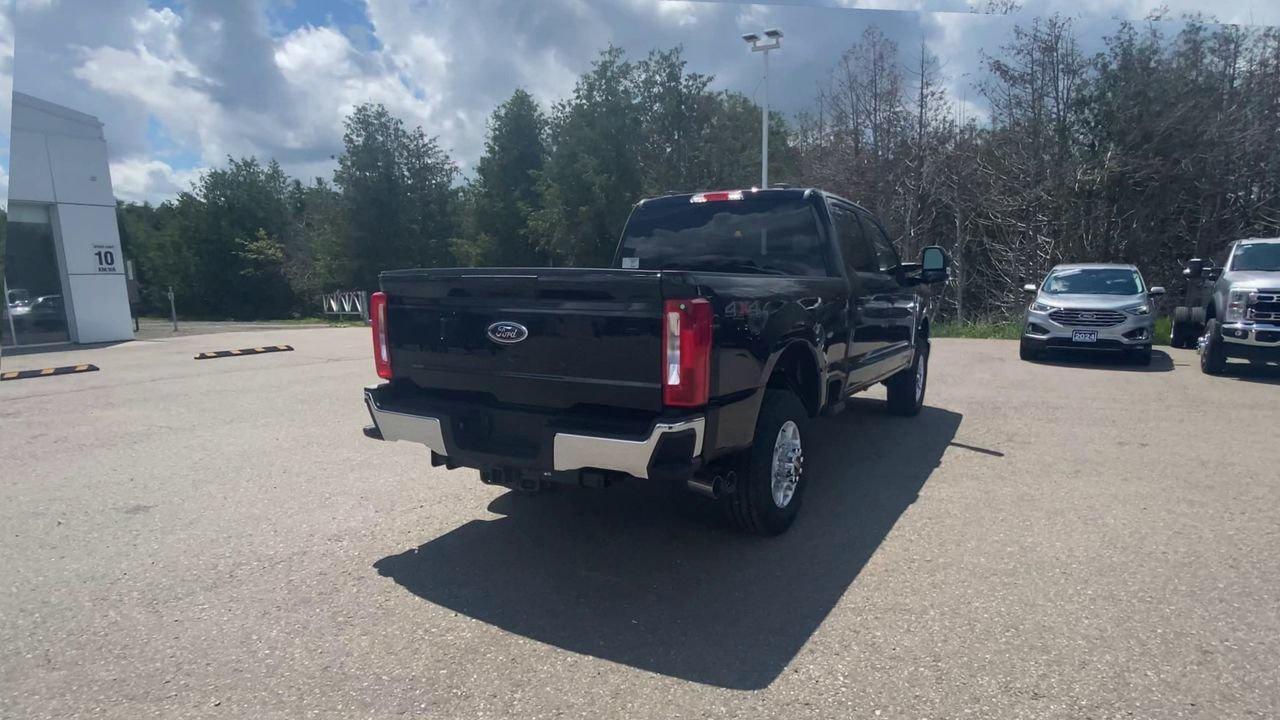 2026 Ford F-250 XLT Photo