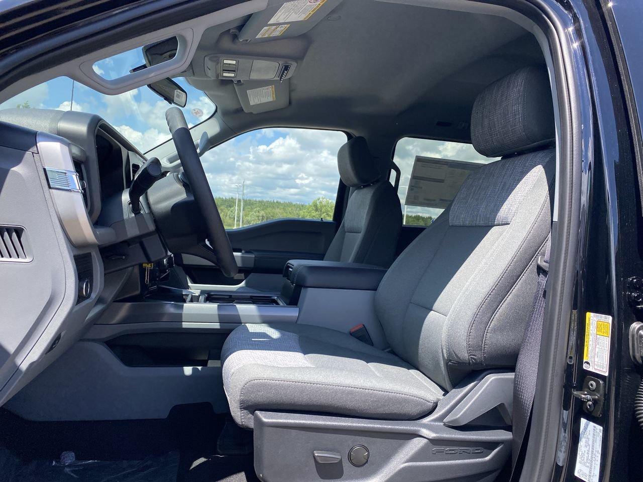 2026 Ford F-250 XLT Photo