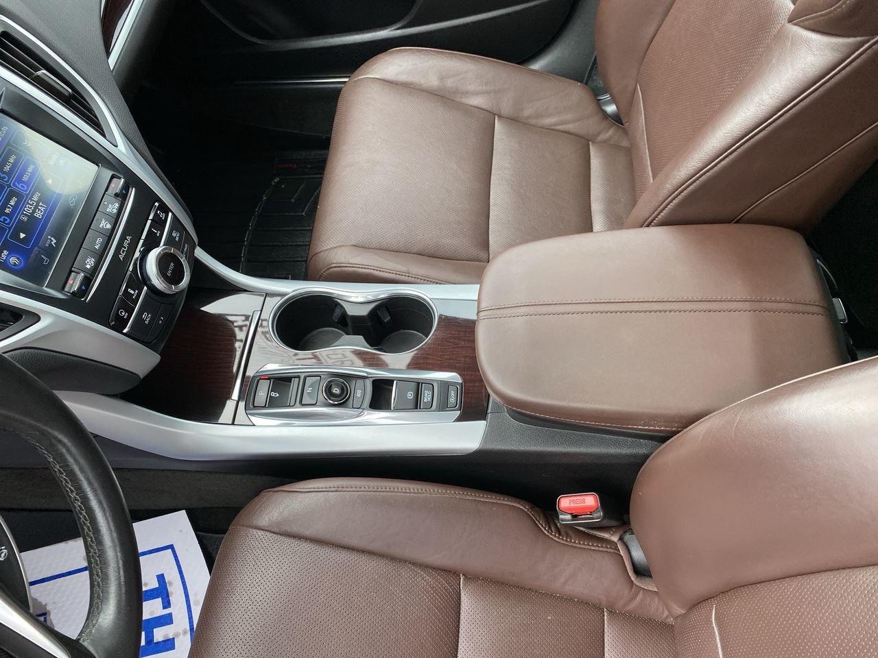 2017 Acura TLX V6 Tech Photo