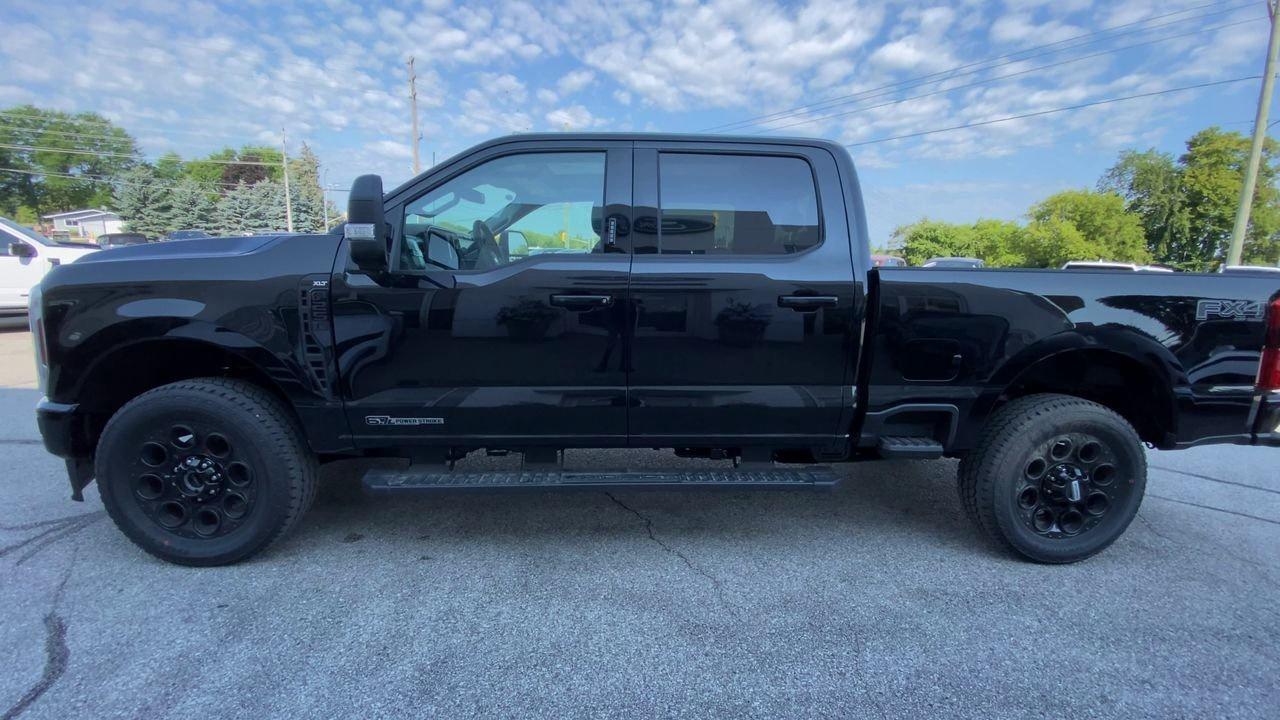 2026 Ford F-250 XLT Photo4