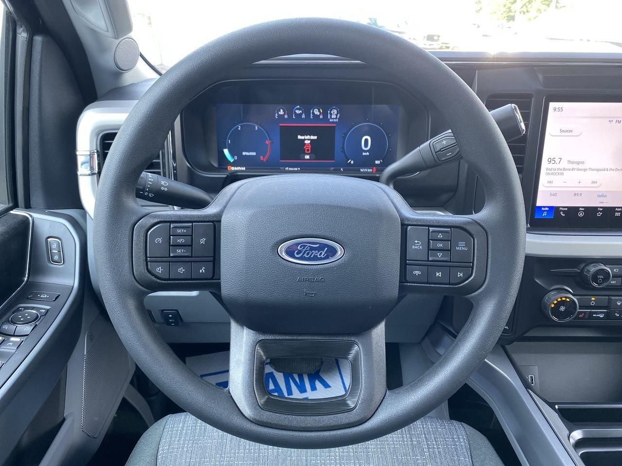 2026 Ford F-250 XLT Photo