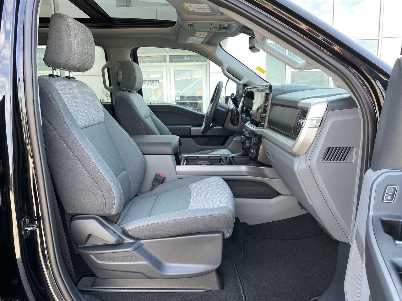 2026 Ford F-250 XLT Photo