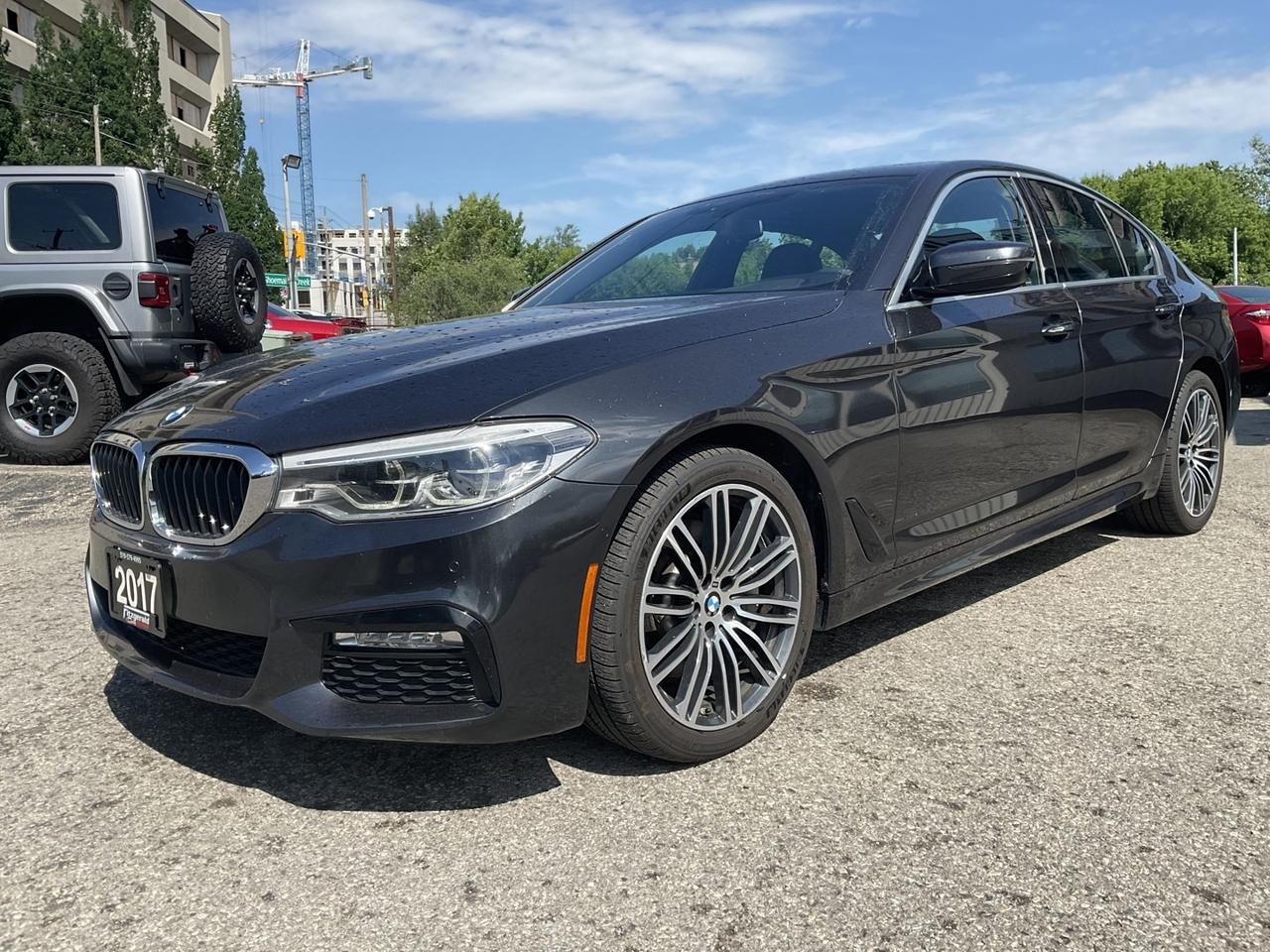 2017 BMW 5 Series 530i xDrive - M-PKG! LTHR! NAV! BACK-UP CAM! HUD! Photo2