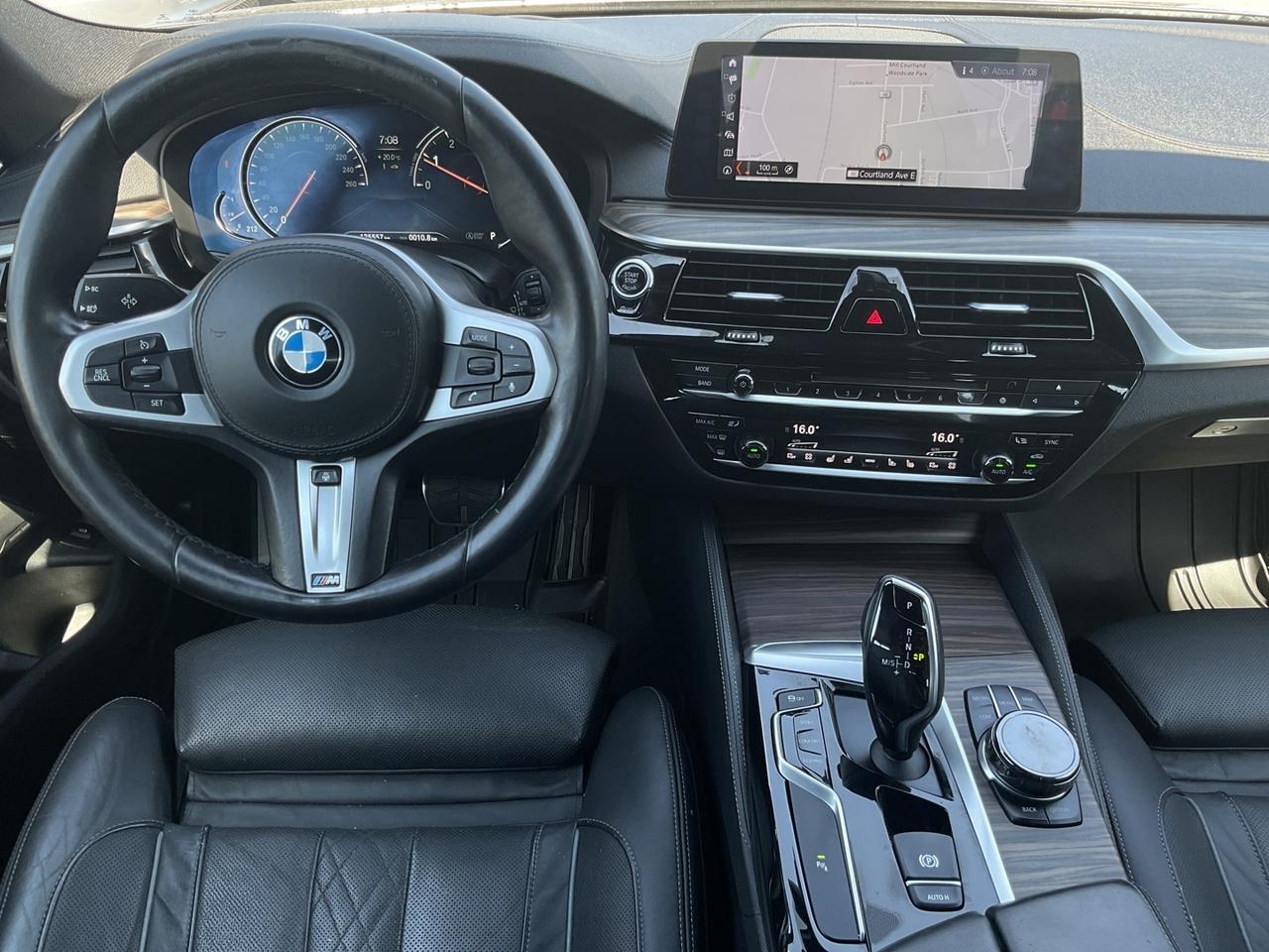 2017 BMW 5 Series 530i xDrive - M-PKG! LTHR! NAV! BACK-UP CAM! HUD! Photo