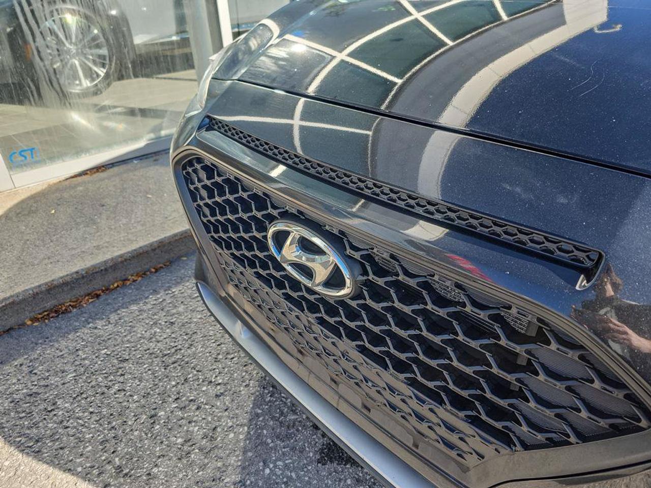 2021 Hyundai KONA Preferred AWD | Apple Car Play | Heated Seats | Photo