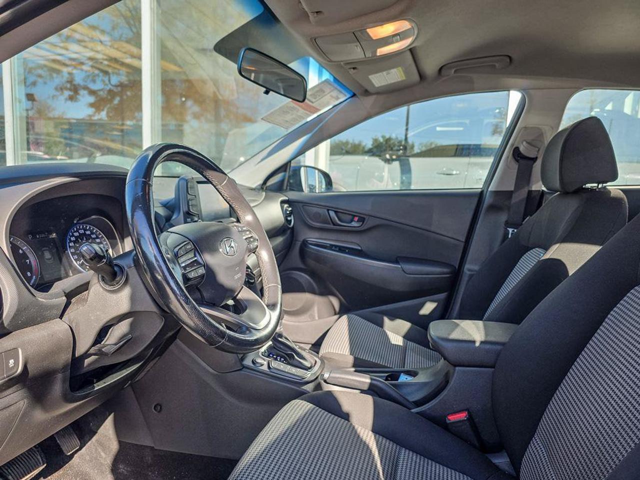 2021 Hyundai KONA Preferred AWD | Apple Car Play | Heated Seats | Photo