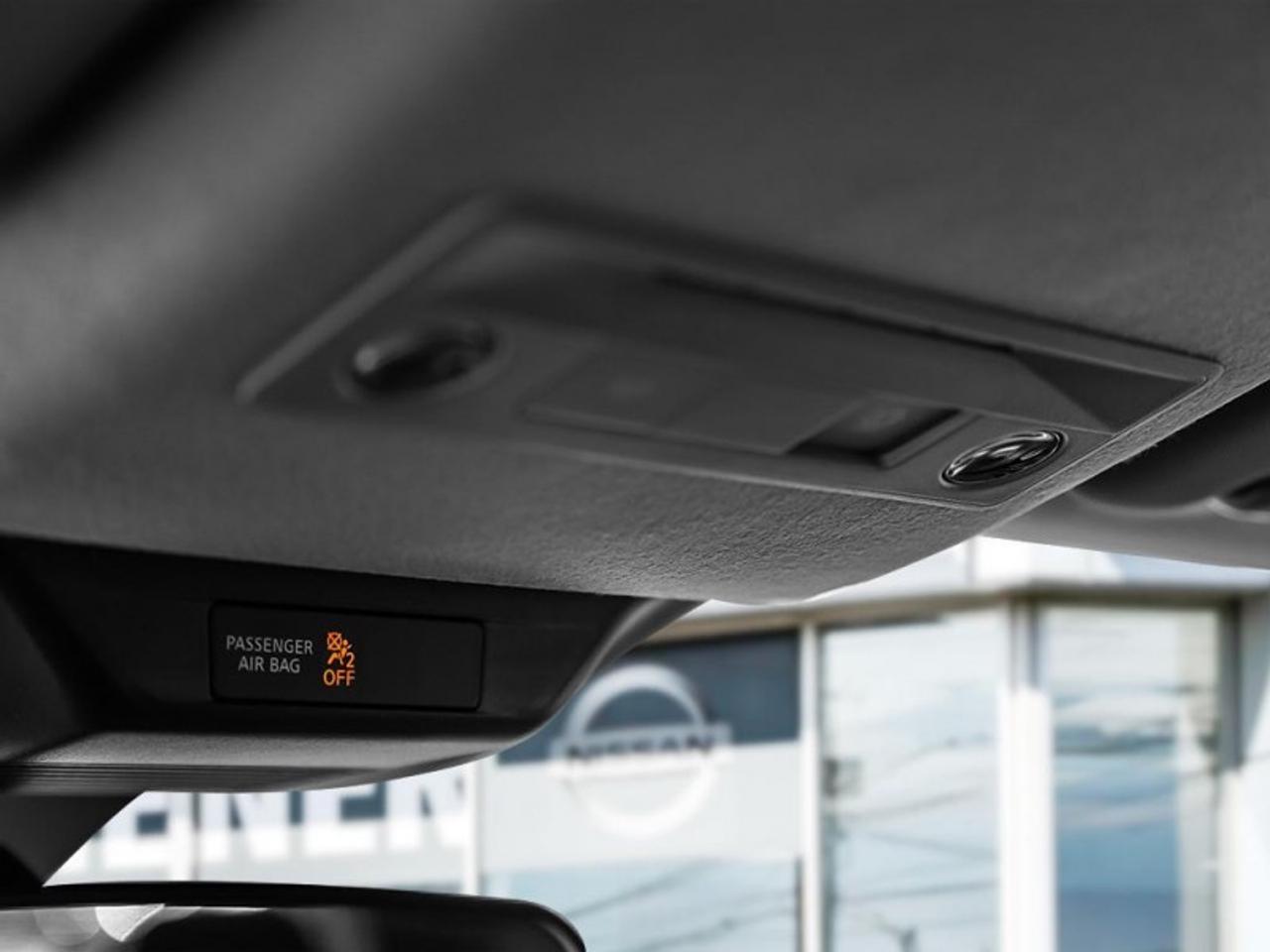2025 Nissan Kicks SV Premium   AWD   Pano Moonroof   Heated Steering Photo