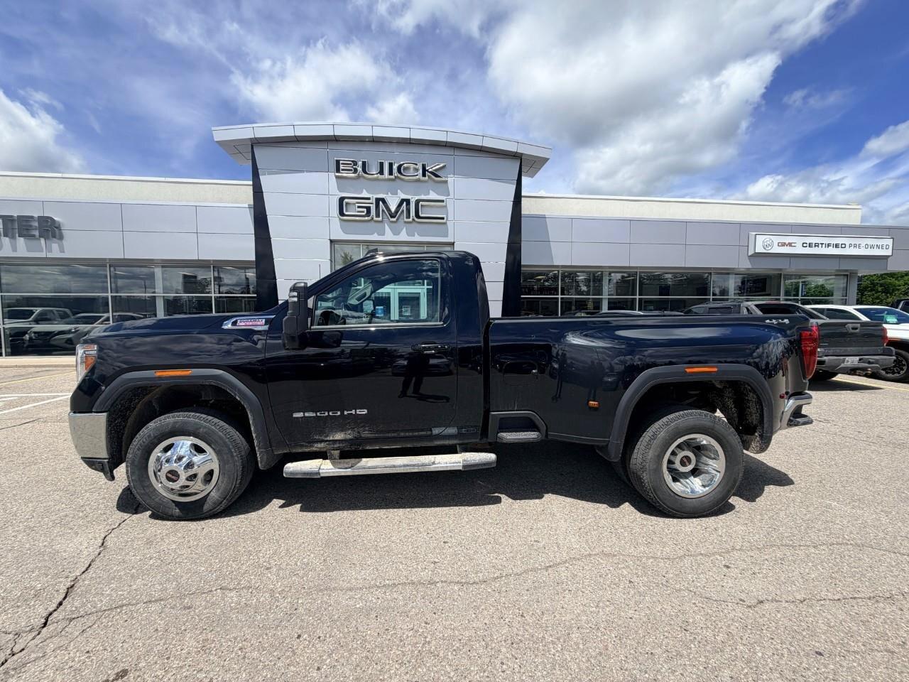 2022 GMC Sierra 3500HD 4WD Reg Cab 142  SLE Photo