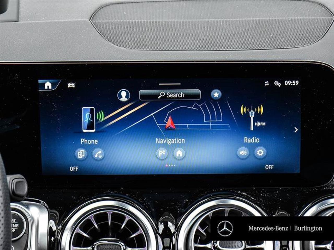 2025 Mercedes-Benz GLB  Photo