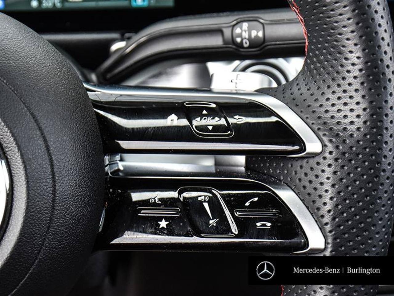 2025 Mercedes-Benz GLB  Photo