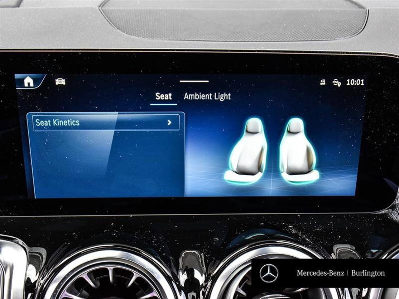 2025 Mercedes-Benz GLB  Photo