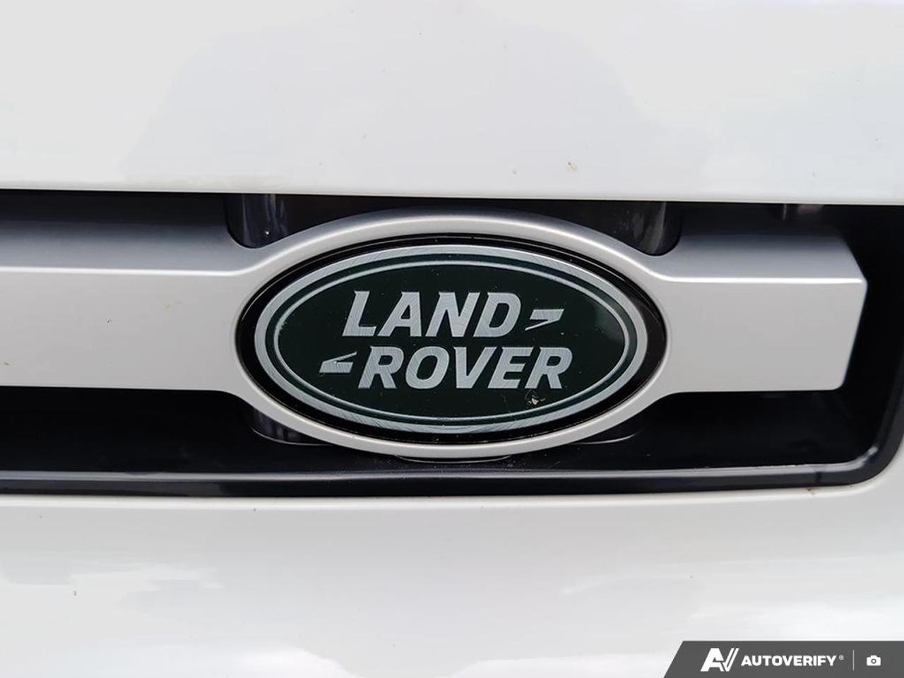 2025 Land Rover Defender P300 S 4dr All-Wheel Drive 110 Photo