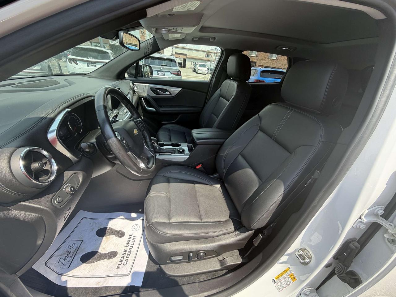 2022 Chevrolet Blazer True North **CALL BELLEVILLE@613-961-8848** Photo