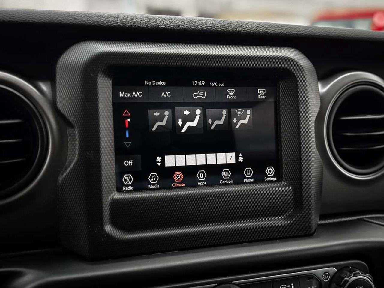 2022 Jeep Wrangler Sport   TURBO   DUAL ZONE A/C   CARPLAY   BACK UP CAM Photo