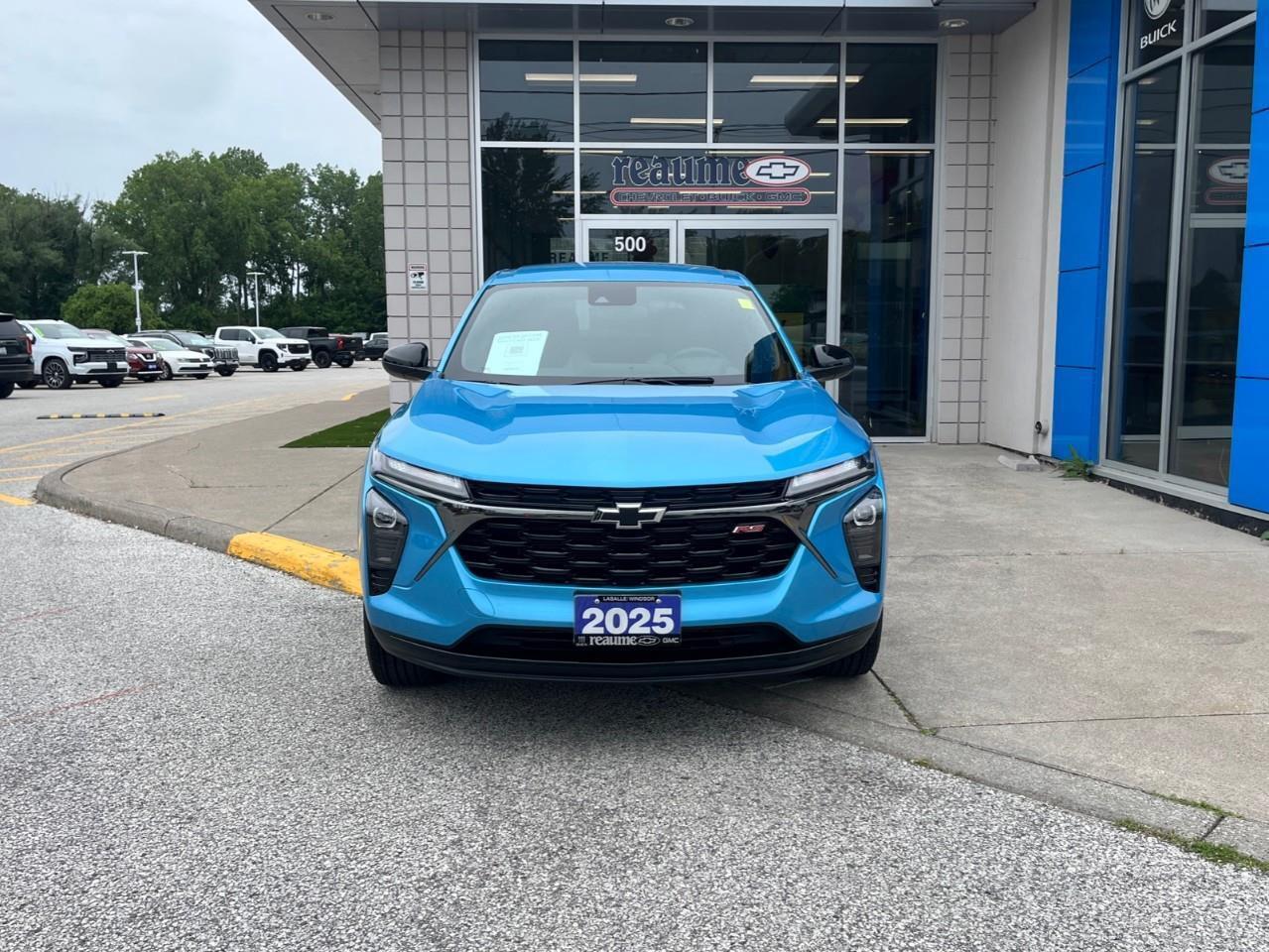 2025 Chevrolet Trax 1RS CPO RATES APPLY @ 3.99%-5.49% OAC Photo