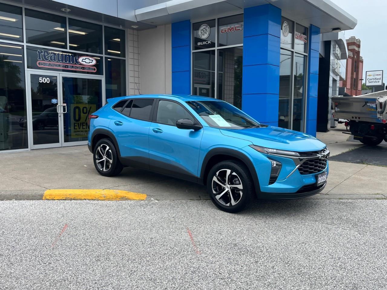 2025 Chevrolet Trax 1RS CPO RATES APPLY @ 3.99%-5.49% OAC Photo