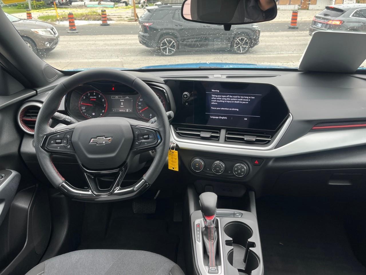 2025 Chevrolet Trax 1RS CPO RATES APPLY @ 3.99%-5.49% OAC Photo