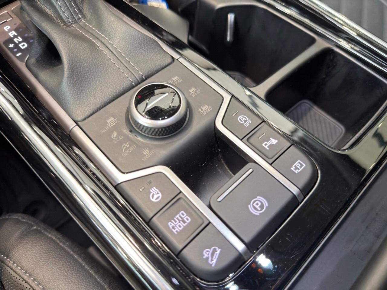 2025 Kia Sorento X-Line Limited AWD w/Black Interior Photo