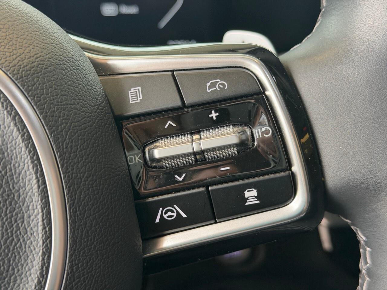 2025 Kia Sorento X-Line Limited AWD w/Black Interior Photo