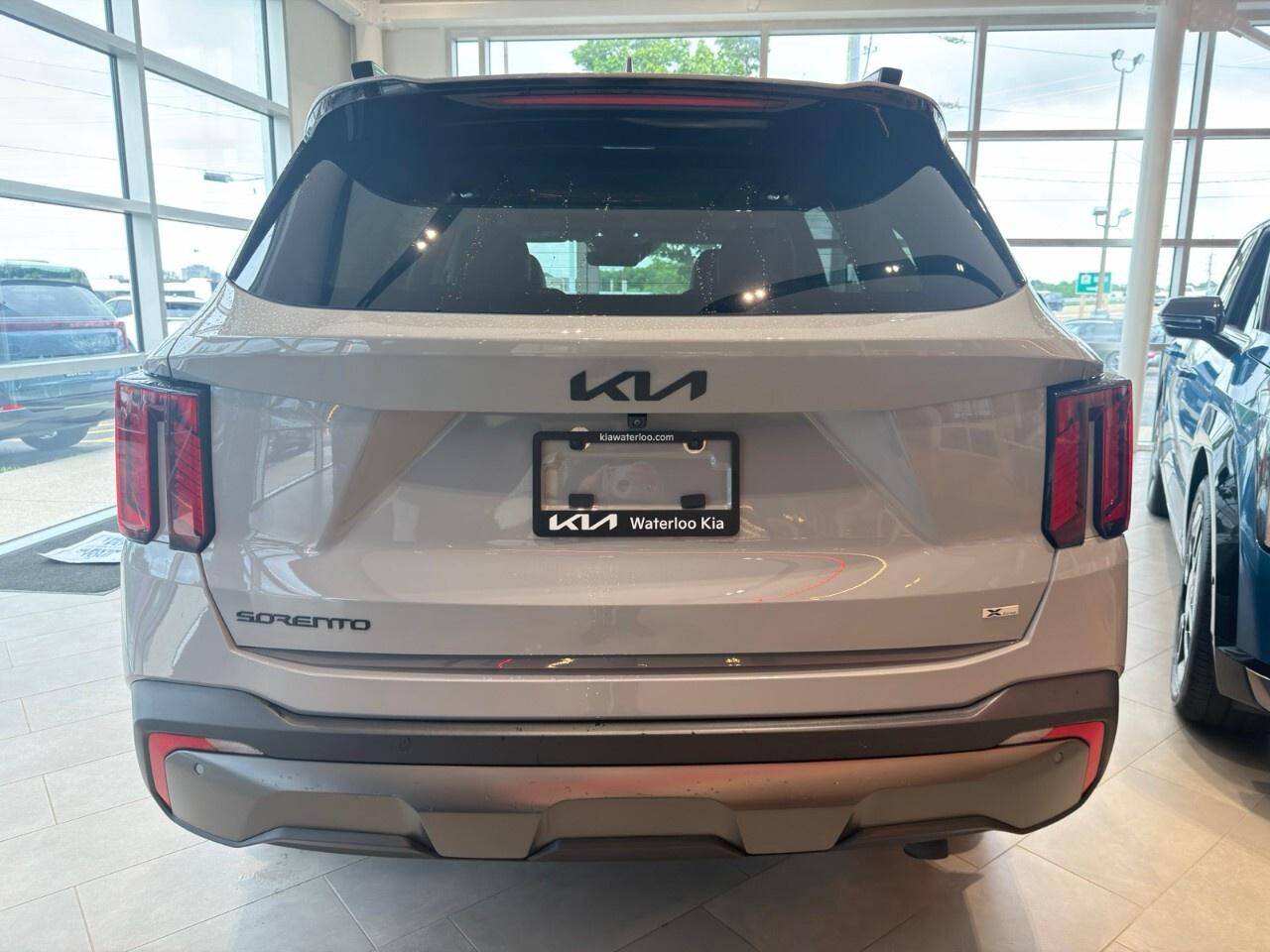 2025 Kia Sorento X-Line Limited AWD w/Black Interior Photo