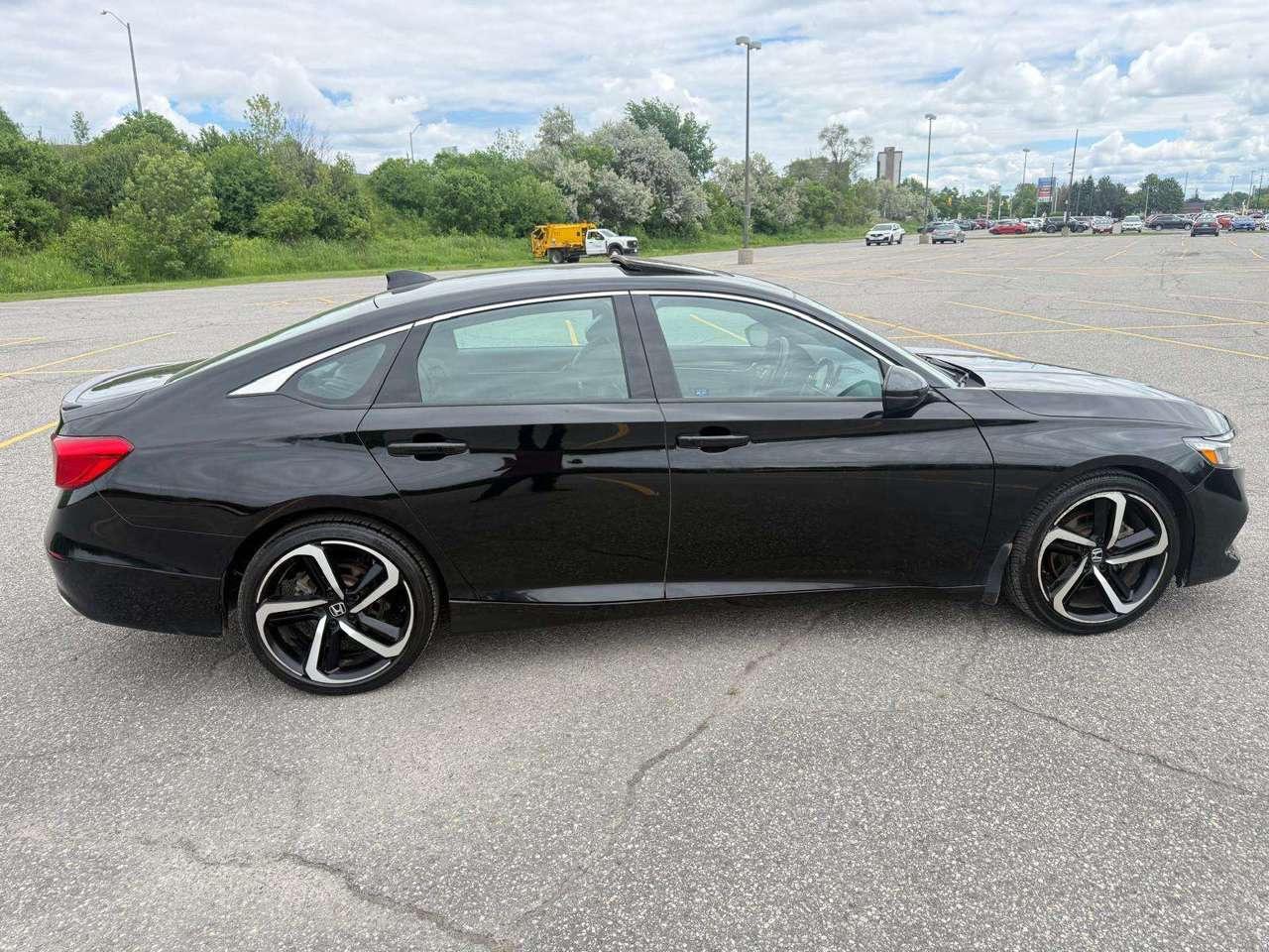 2022 Honda Accord Sport Photo4